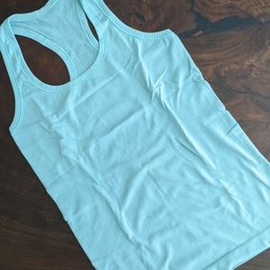 Lululemon Swiftly Tech Racerback Tank in Size 4 Mint
